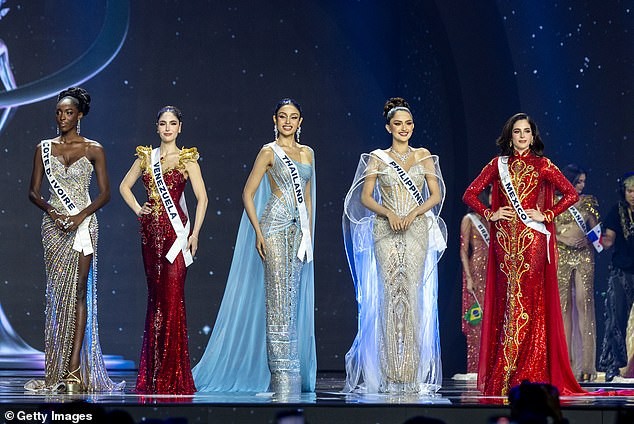 Zwei Richter treten zurück Über angebliche Manipulation