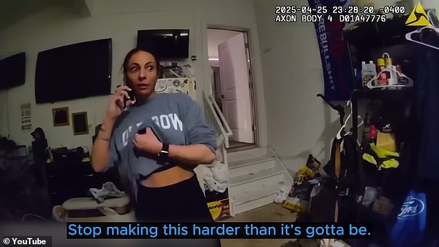 „Дајте ми го телефонот, сакам да ја повикам мајка ми!“ Насилна реакција и отпор при приведувањето