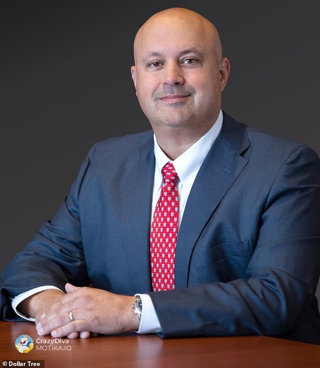 Потрошувачката на пониско платените расте двојно побрзо од онаа кај богатите, потврдува директорот на Dollar Tree