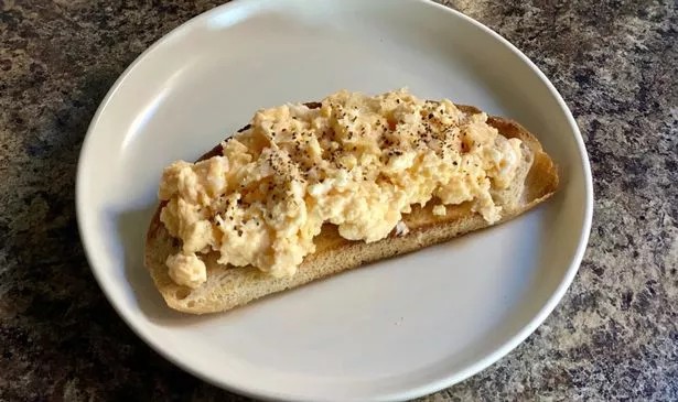 L'ingrédient secret qui transforme les œufs brouillés en plat gourmet