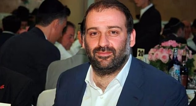 Падот на довербата или надеж за нов почеток: Се редат нови имиња, Западот бара реформи, а општеството бара правда