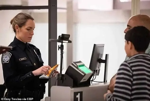 Критики: Страв од пристрасност и дискриминација во имиграциските проверки поради новите дигитални оценки