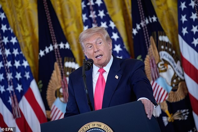 Доналд Трамп ги тужи Би-Би-Си за 10 милијарди долари поради монтиран говор: „Ги извртеа моите зборови и измамија милиони гледачи“