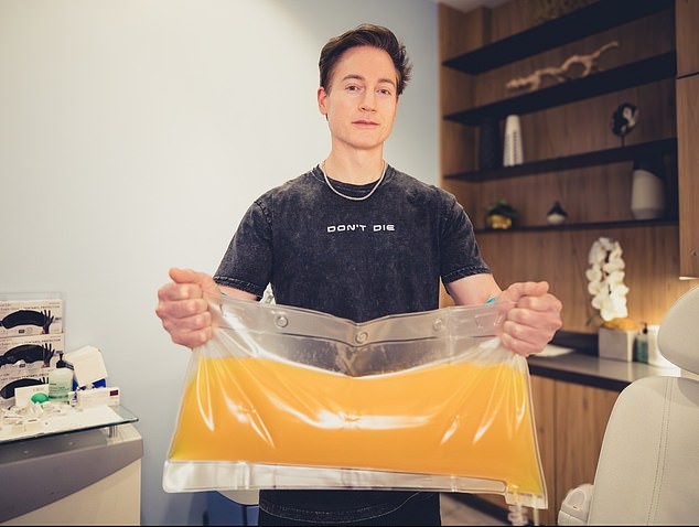 Biohacker Bryan Johnson promete imortalidade em 15 anos