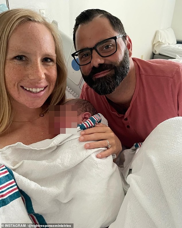 Kontrolle über Bücher, Paedobaptismus und familiäre Autorität