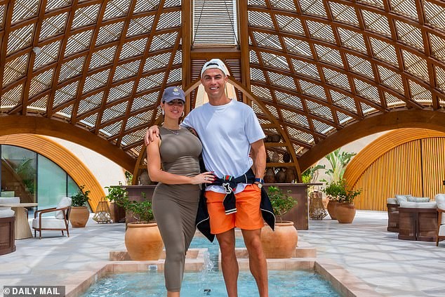 Ricchezza record e influenza globale: Bloomberg incorona Ronaldo come primo miliardario nello sport e lo sorpasso a Messi