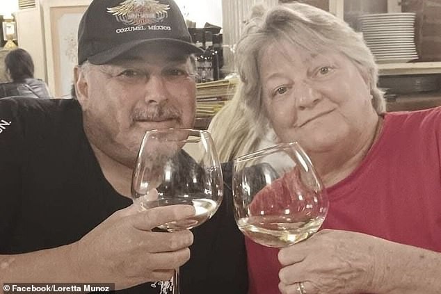 Ragazzo di 19 anni ingaggia un amico per uccidere i genitori e incassare una eredità ingente, dicono la polizia