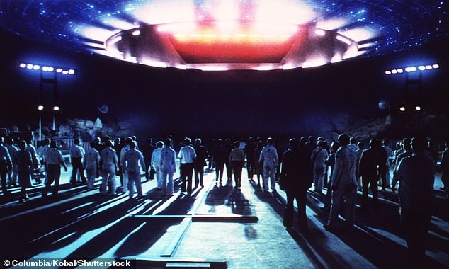 We come in peace—our first contact with aliens will look nothing like the movies