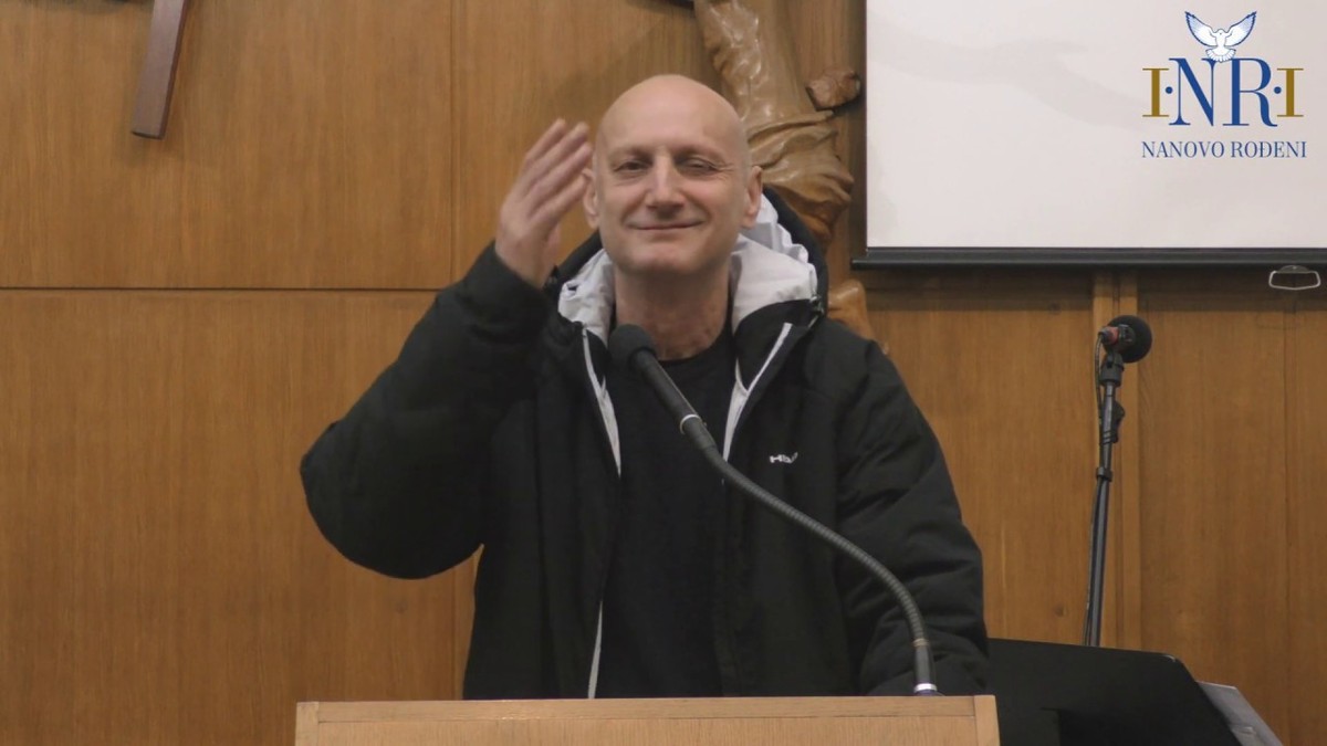 Живот без Бог – траума, болка и деструкција во дом полн со тишина и алкохол