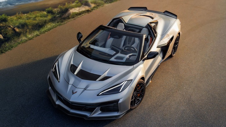 Chevrolet Corvette ZR1X hybride: 1 250 chevaux et moins de 9 secondes au quart de mille