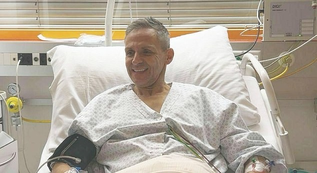 Bancario héroe salva a diez jóvenes del incendio en un bar de esquí suizo tras la llamada desesperada de su hija