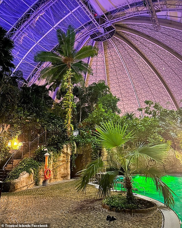 A Year‑Round Tropical Paradise Inside a 107‑Metre Hangar