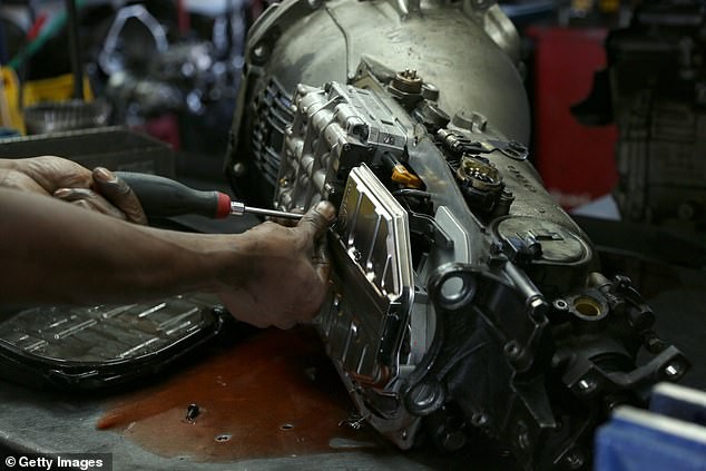 Historia Teda Hummela i rzeczywistość pracy mechaników