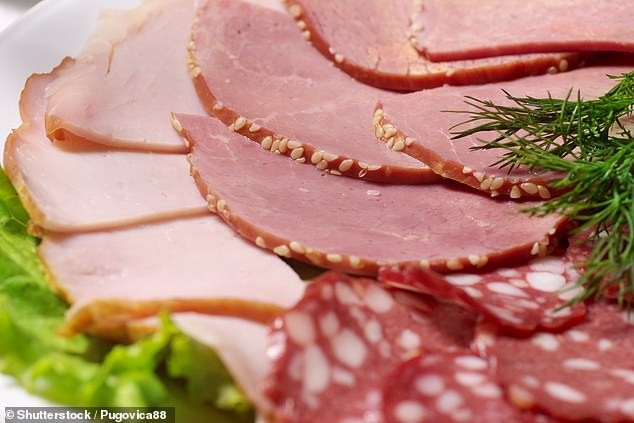 Conservateurs alimentaires et cancer un risque accru révélé par une grande étude sur plus de 100 000 participants