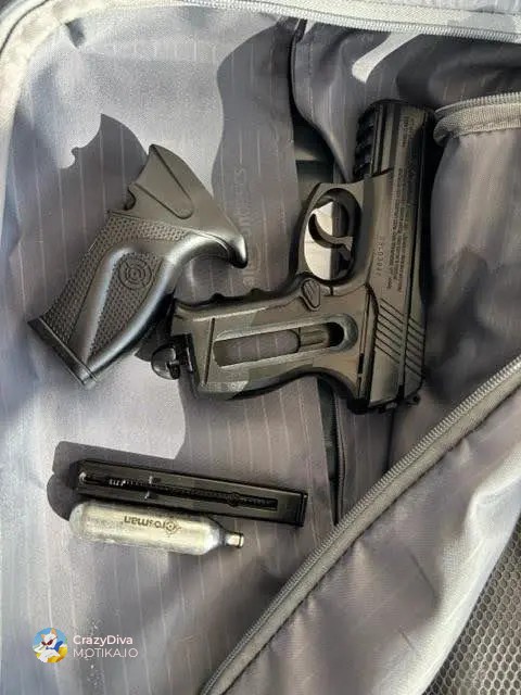 Воздушен скриен во облогата на куфер