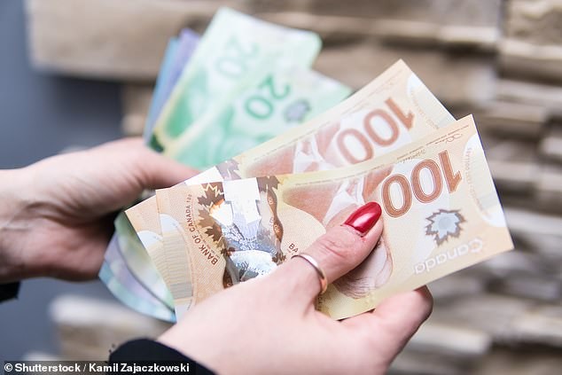 Dibattito pubblico: chi è dalla parte di Zhao e chi no