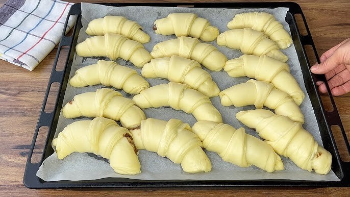 Потребни состојки за најмеките кифлички со Нутела: едноставна листа која секој може да набави