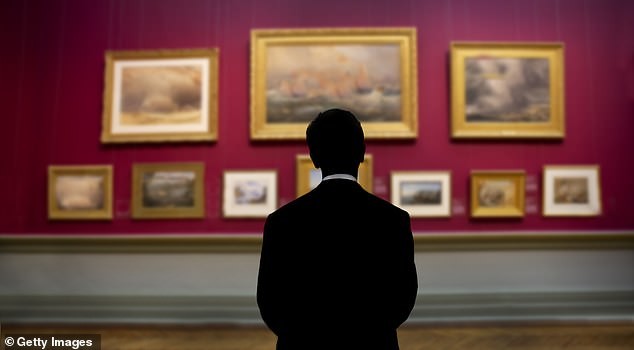 Тежината на тајните пари: секој си ја брани својата слобода и иднината