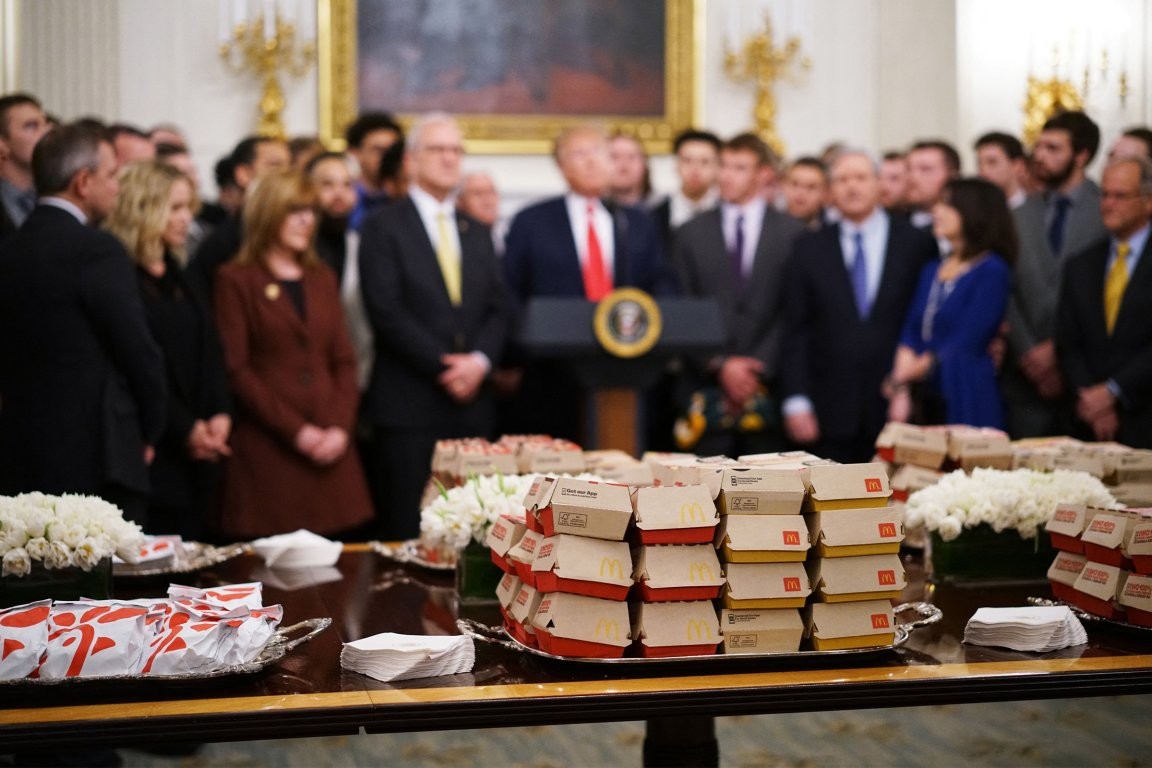 „Не знам како е жив, но жив е“ – Зачуденост на Кенеди се чуди како Трамп е уште жив а секојдневно се полни со отрови