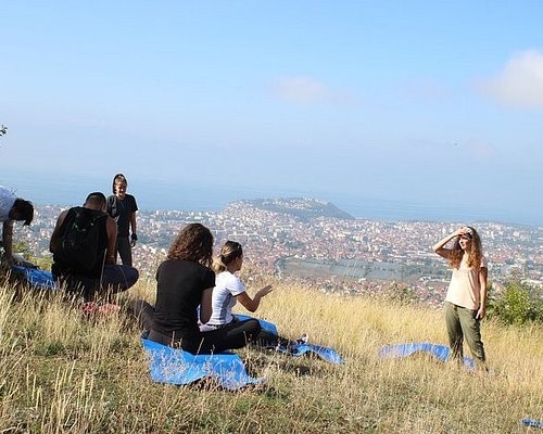 Секој викенд: Христина собира луѓе, ги води низ природа и сама наоѓа нови делови од себе