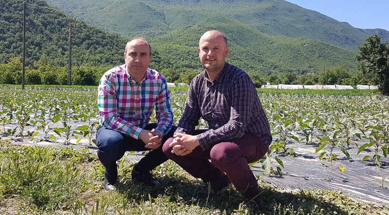 Домашниот ајвар на скопска маса го освои засекогаш: моментот кога гостин станува свој