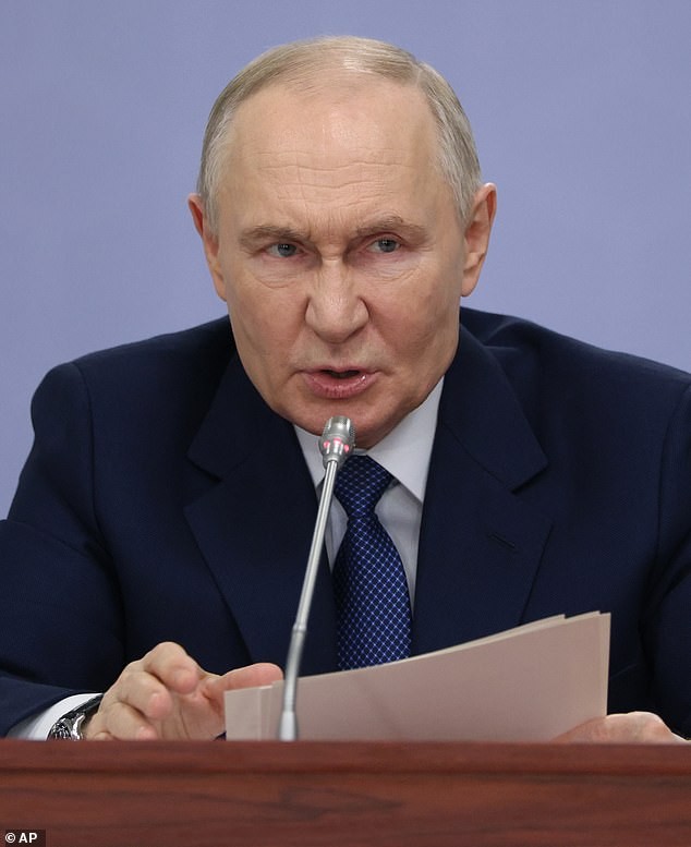 Рок иконата Роџер Вотерс шокира: Ја брани Мадуро, тврди дека Путин се трудел да не повреди луѓе и ја нарекува Англија фашистичка држава