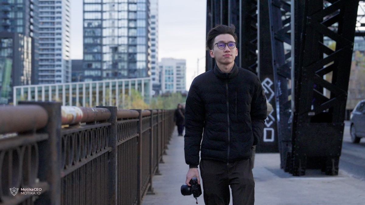 Туан целосно ја исполни ветената цел — пензионирањето на родителите стана реалност во 2025, благодарение на неговата продукциска компанија