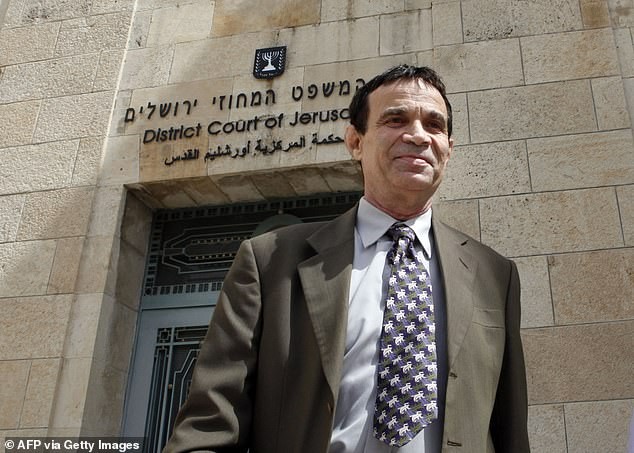 Je suis expert de la Bible et voici pourquoi la boîte censée contenir les os du frère de Jésus est l'artéfact le plus important jamais découvert