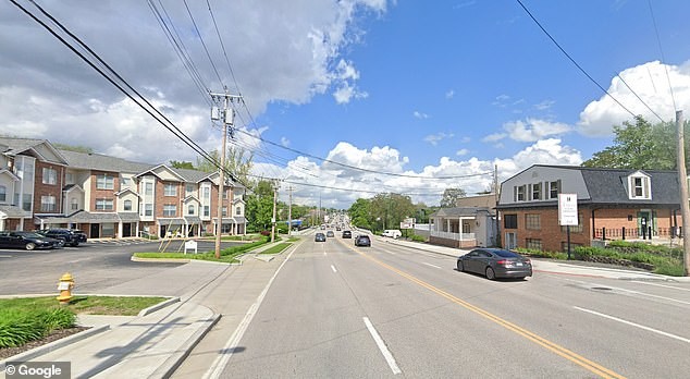 Фабриката за канабис од 5.500 квадратни метри во индустриската зона е изворот на мирисот