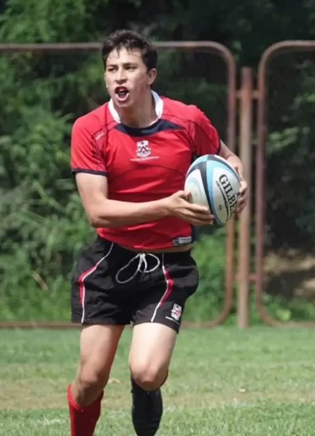 Británico paralizado a los 21 años revela cómo es vivir con el chip cerebral de Elon Musk