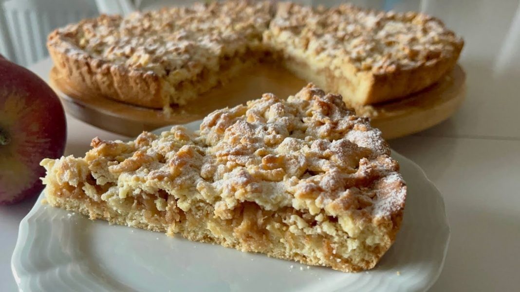 Неверојатно крцкав и мек колач со јаболка и ореви што се топи во уста – Лесен рецепт со чекор по чекор упатство и сите тајни на совршениот десерт