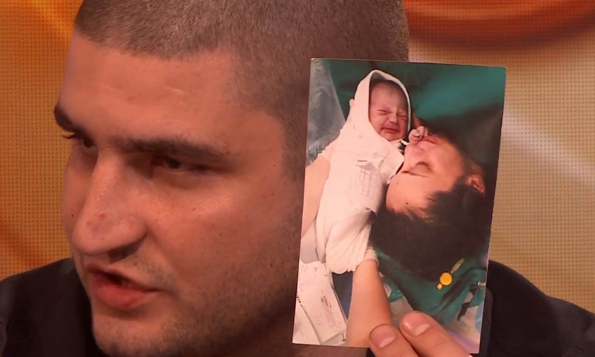 Ми го сменија детето во породилиште и ми рекоа: „Вашето дете е ретардирано... вие сте млади, ќе имате друго“