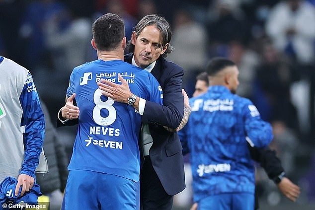 Клаузула од 50 милиони евра и последна шанса за трансфер: Роналдо го бара патот до 1000 голови, можеби надвор од Саудиска Арабија