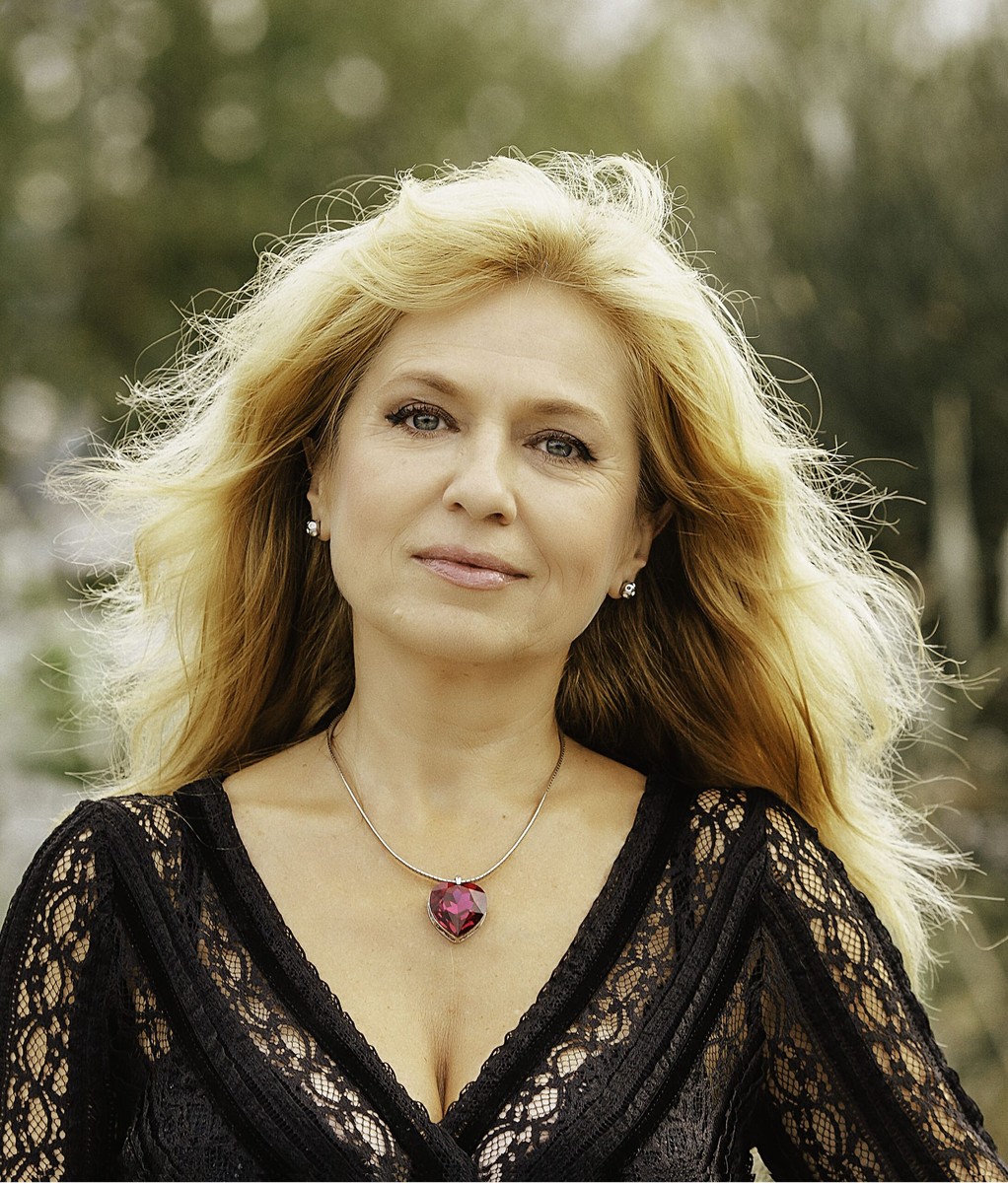 Запоставените чувства стануваат болести, а замениците за живот создаваат празнина што никогаш не се пополнува