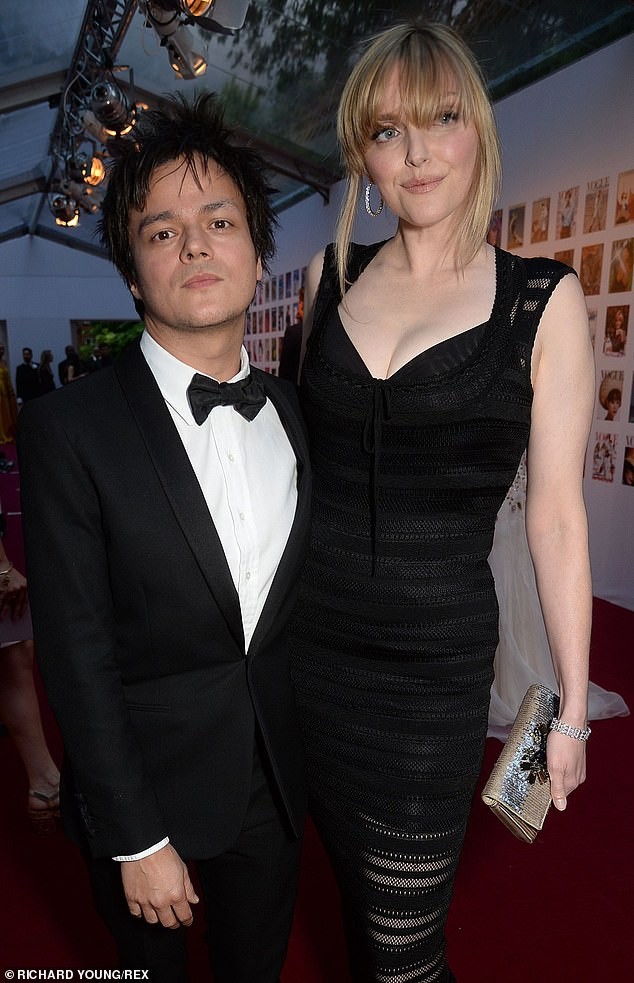 Неодговорен однос и токсични врски со сите мои „високи“ партнери ме натераа да се преиспитам