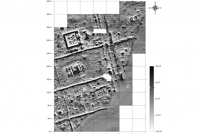 Мистична сенка по цела долина – Гигантските урнати ѕидини видливи само од воздухот