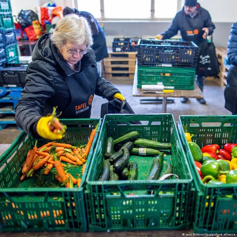 Повеќе од 13 милиони Германци се изложени на ризик од сиромаштија и тоа е 16% од населението