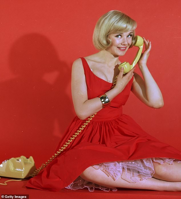 Како вистинската љубов инспирираше еден од најголемите изуми – Телефонот и романтичната приказна зад Александар Греам Бел