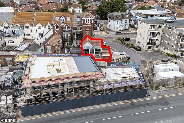 Од почетно отфрлање до измена на одлука: Општината сега препорачува ѕидот да се одобри, и покрај противењето на жителите