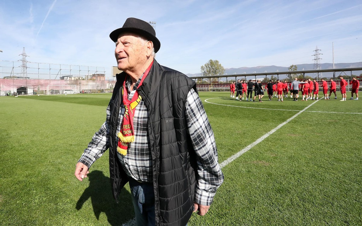 „Може мене да ме суспендирате, ама Македонија не можете“ — Драматична животна приказна на Андон Дончевски, човекот што ја изгради фудбалската гордост на Македонија