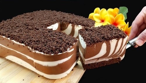 Легендарната петминутна торта која го полуди светот: Совршенство без кондензирано млеко, неверојатен вкус и ултра брза подготовка