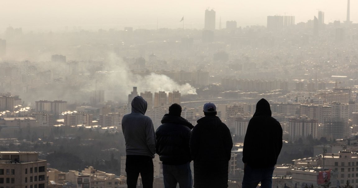 Анонимни сметки на Полимаркетѓ заработија 1,2 милиони долари на обложување за нападите на Трамп врз Иран: Шокантни добивки од воени тајни