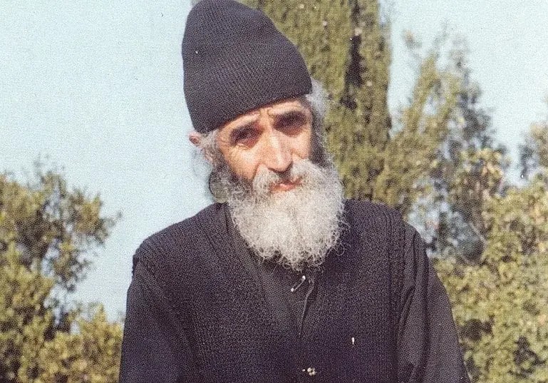 Мислите се почетокот на рајот или на пеколот кај секој човек