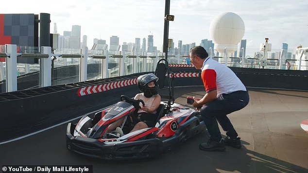 Крстарење во стилот на Формула 1: Прв брод во светот со тркачка патека и приватен остров – адреналин на отворено море што го одзема здивот