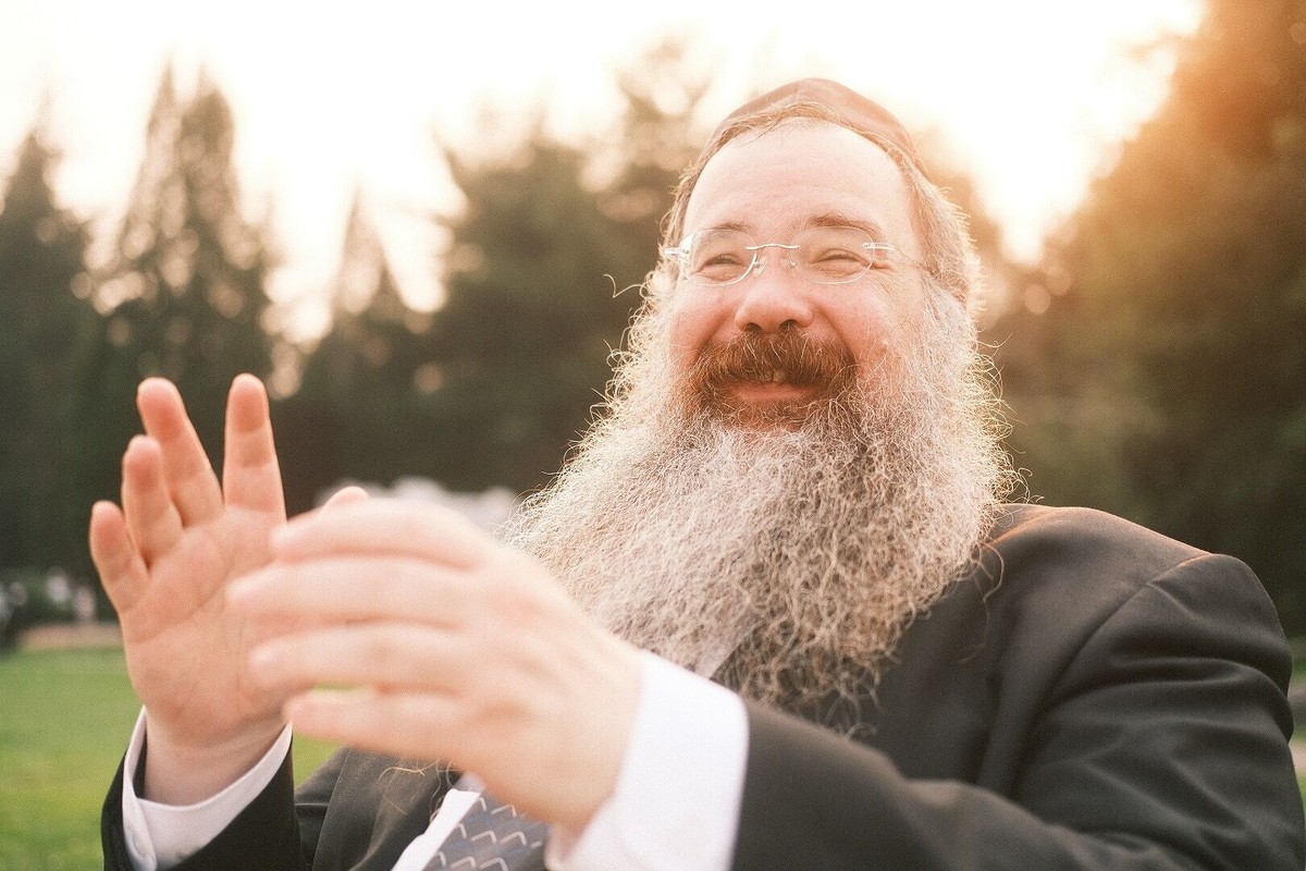 Еврејски рабин објаснува како парите и Бог одат заедно - поглед кој ти го менува односот кон богатството