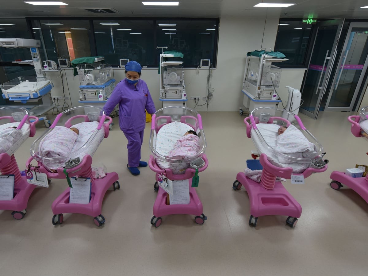 Болницата има ресторан, продавница, аптека и специјални простории за инфузии и инхалации