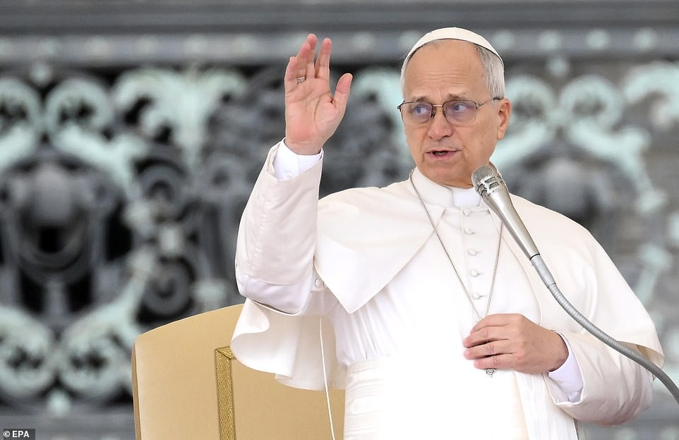 Исповедта како пат кон општествен мир: Папата ги поттикнува лидерите на искреност и покајание