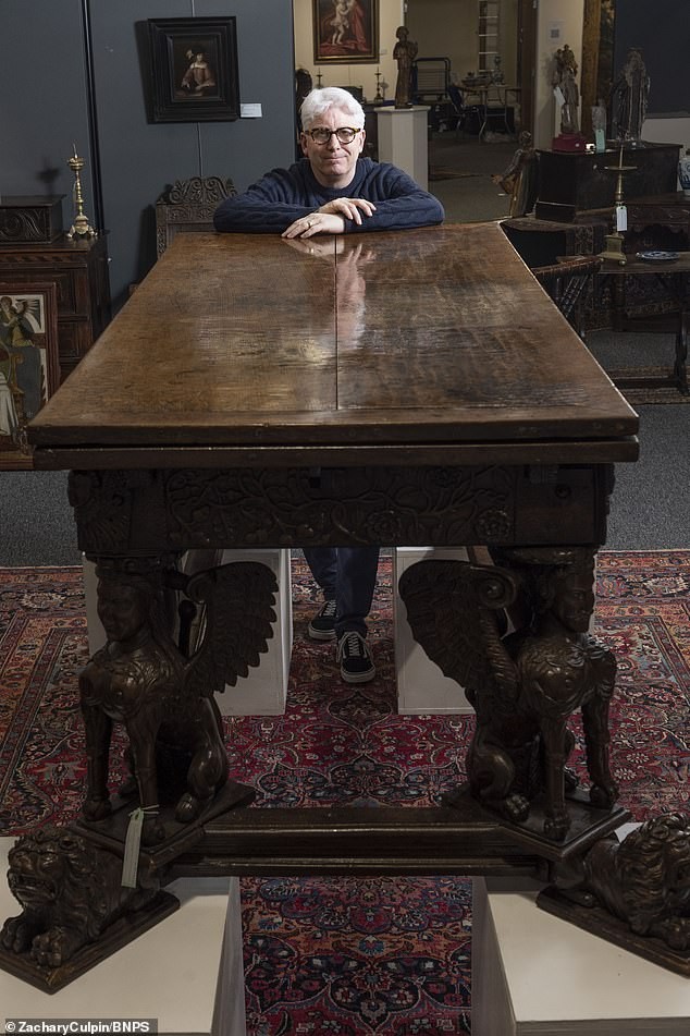 35 години собирање и над 700 реткости – мебелот на Пол Фицсимонс стана милионска сензација на аукција