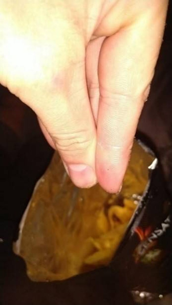 Целиот нарко-империум на дилер пропаднал поради обична кесичка чипс