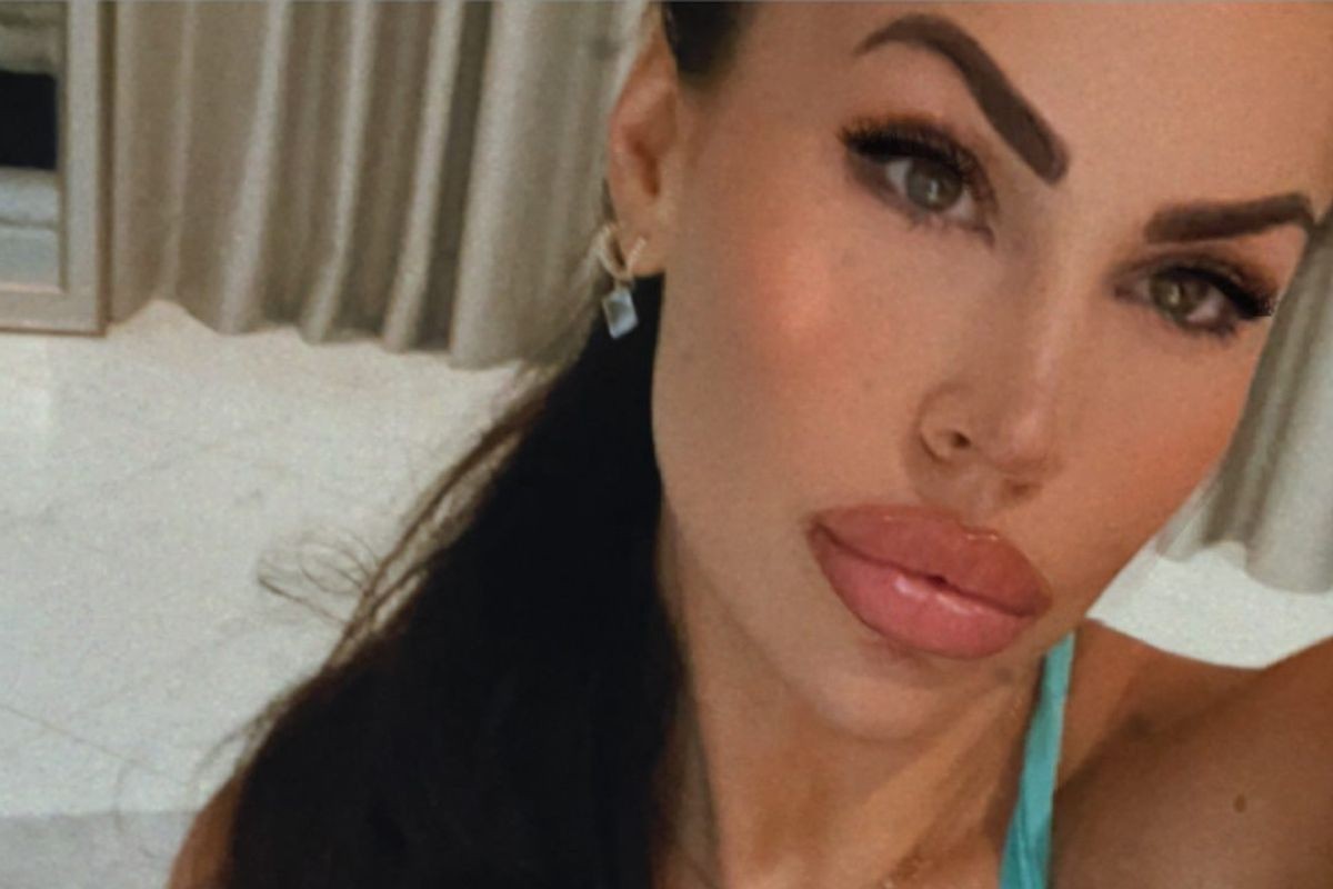 Ема Рауф ослободила патници поврзани со криминална група од плаќање за вишок багаж полн со пари